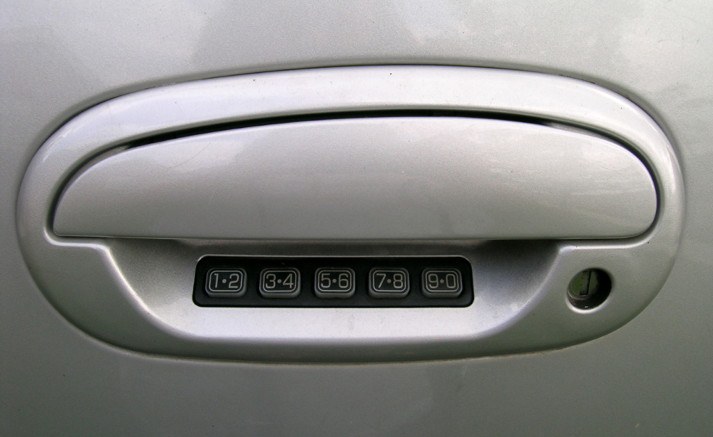 How Far Can a Keyless Car Drive Without the Key? A Complete Guide